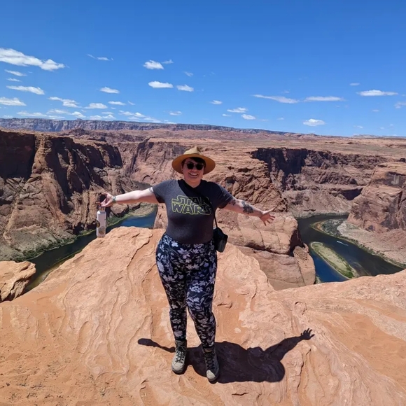 Meet your Posher, Tess - Picture 1 of 1